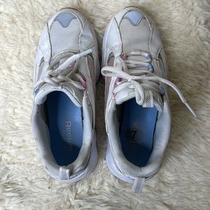 Reebok size 7